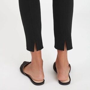 Cuyana Black Ankle-Length Leggings with Back Slit